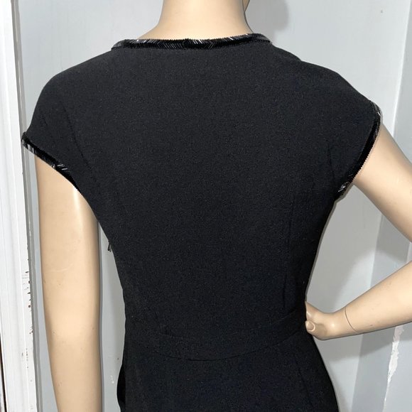 Tory Burch Sheath Beaded Collar with Pockets - Picture 8 of 16